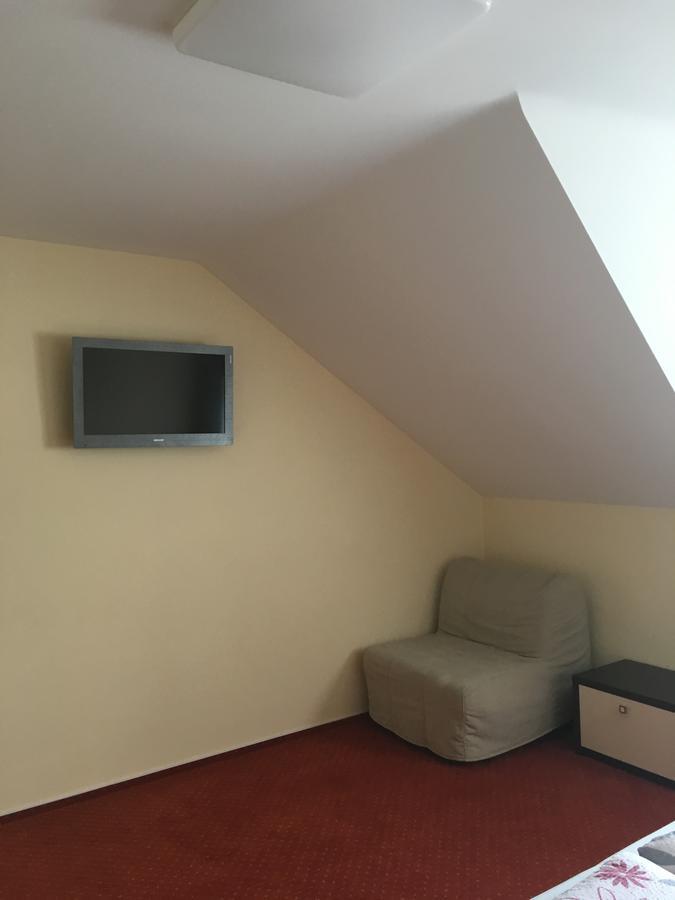 Penzion Hermina Veselí nad Moravou Exterior foto